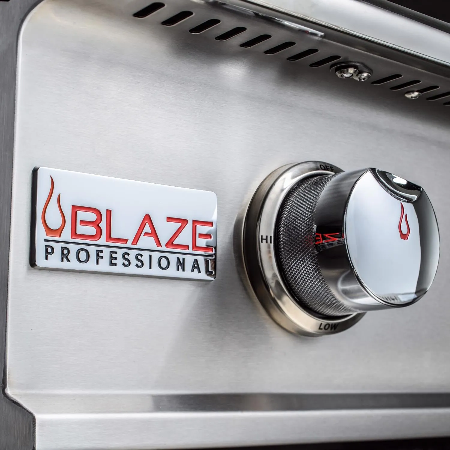 Blaze Professional LUX 34-Inch 3-Burner Built-In Grill With Rear Infrared Burner - BLZ-3PRO-NG/LP