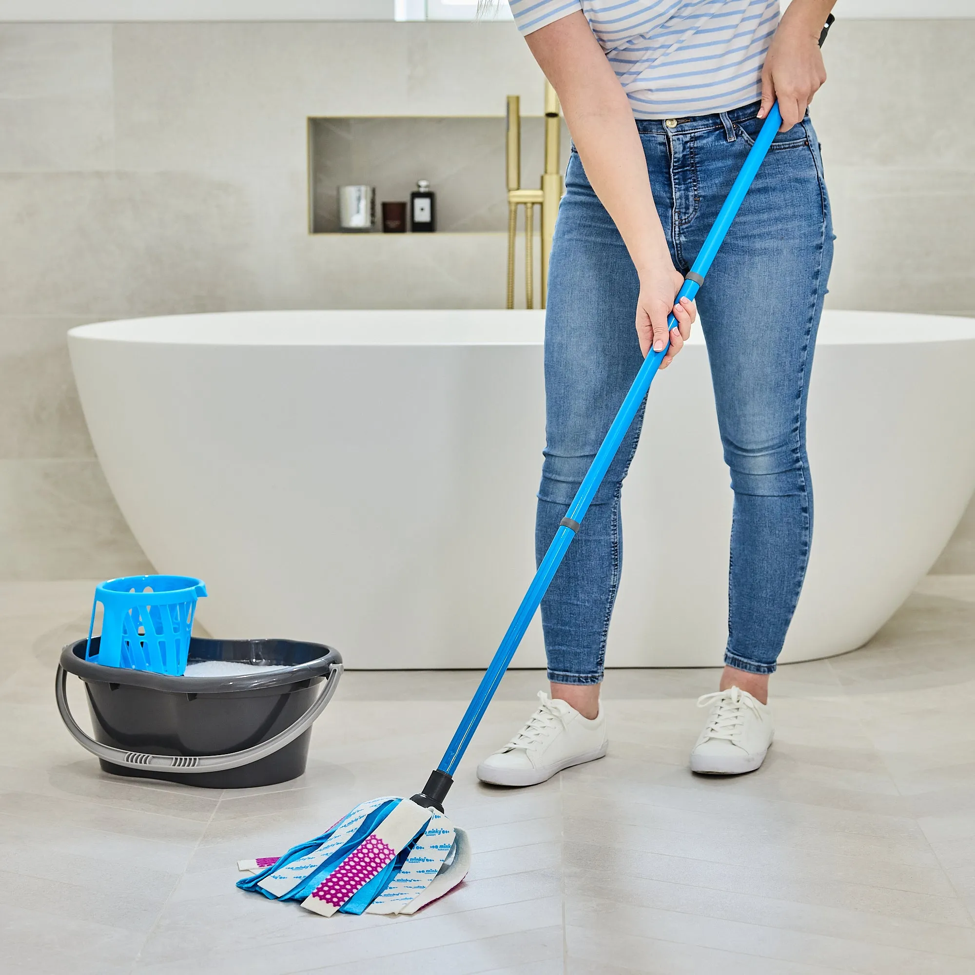 Minky 3-in-1 Power Mop & Smart Bucket with Refills