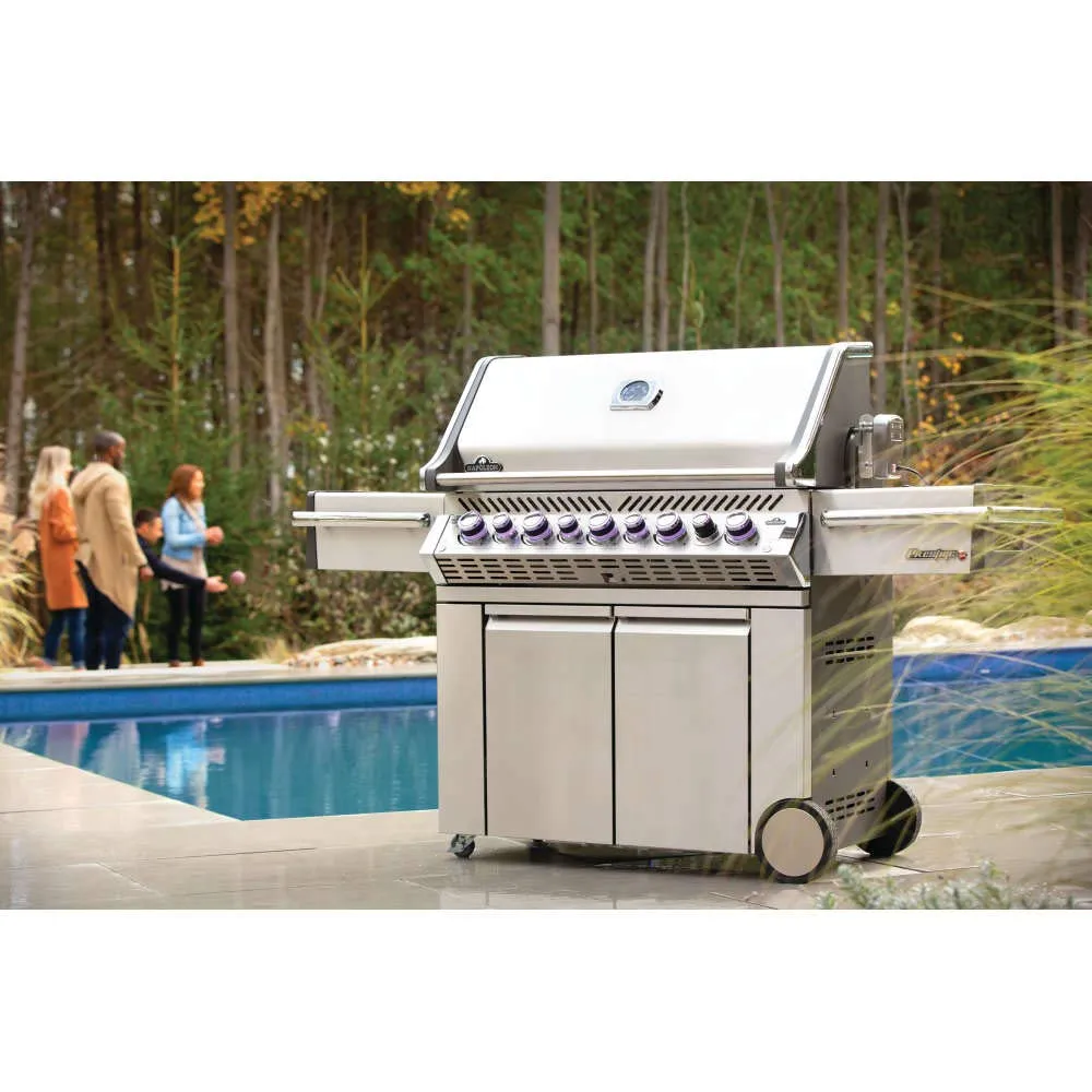 Napoleon Prestige Pro 665 - Propane Version BBQ Grill Made in Canada ( PRO665RSIBPSS-3  )